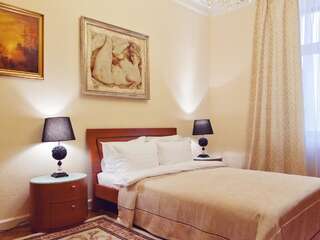 Апартаменты Kiev 24 Apartments Киев Апартаменты с 3 спальнями — ул. Крещатик, 8б, Майдан-2