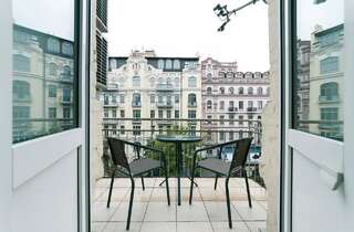 Апартаменты Kiev 24 Apartments Киев Апартаменты с сауной - ул. Рогнединская-3